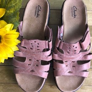 Clark’s  Bendables Wedge Slide